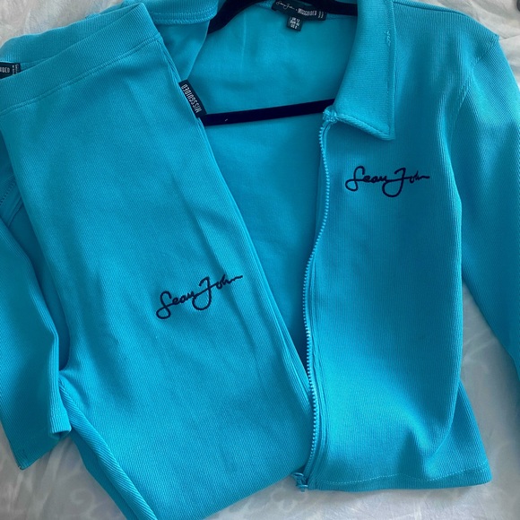 Blue Matching Set, Long sleeve zip up top and long matching pants - Picture 2 of 3